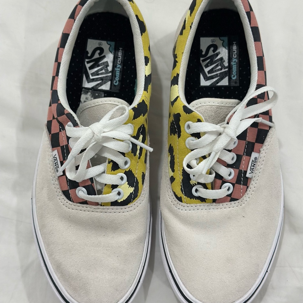 Vans Women's Sneakers - Yellow, Pink, Black, White